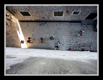 [Click to enlarge image]